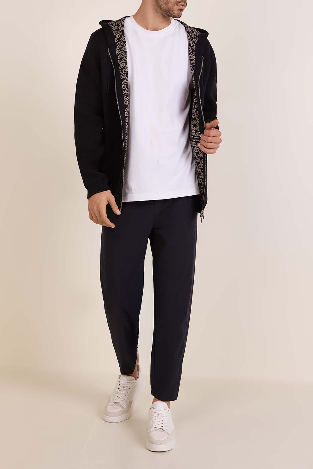 סווטשירט קפוצ'ון